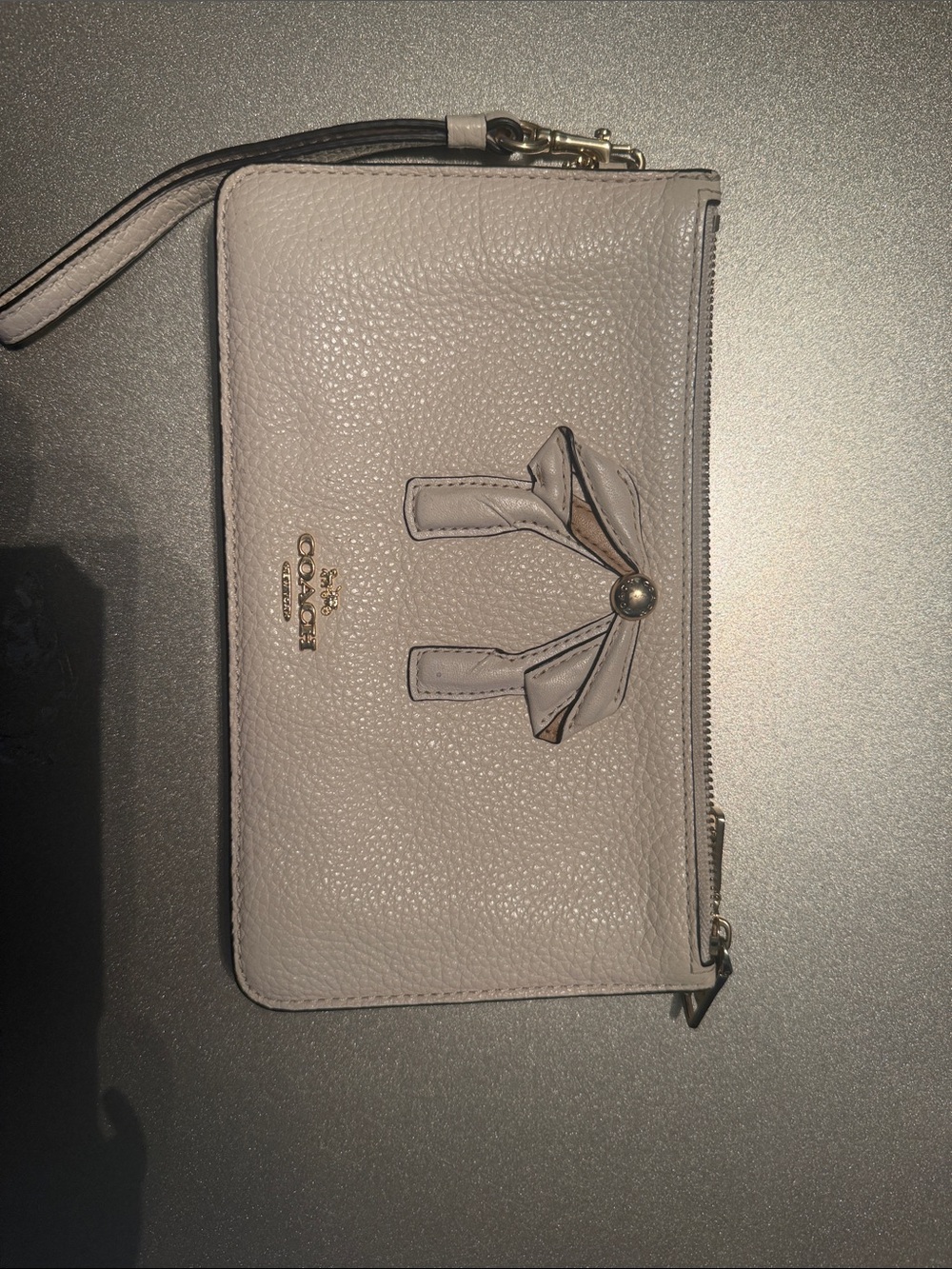 Coach Pebbled Leather Wristlet Clutch in Light Gray